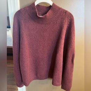 Large Old Navy maroon Mock neck  Sweater